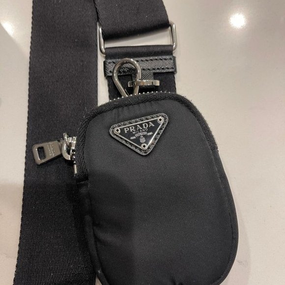 Prada Re-Edition 2005 Re-Nylon bag - Picture 3 of 4